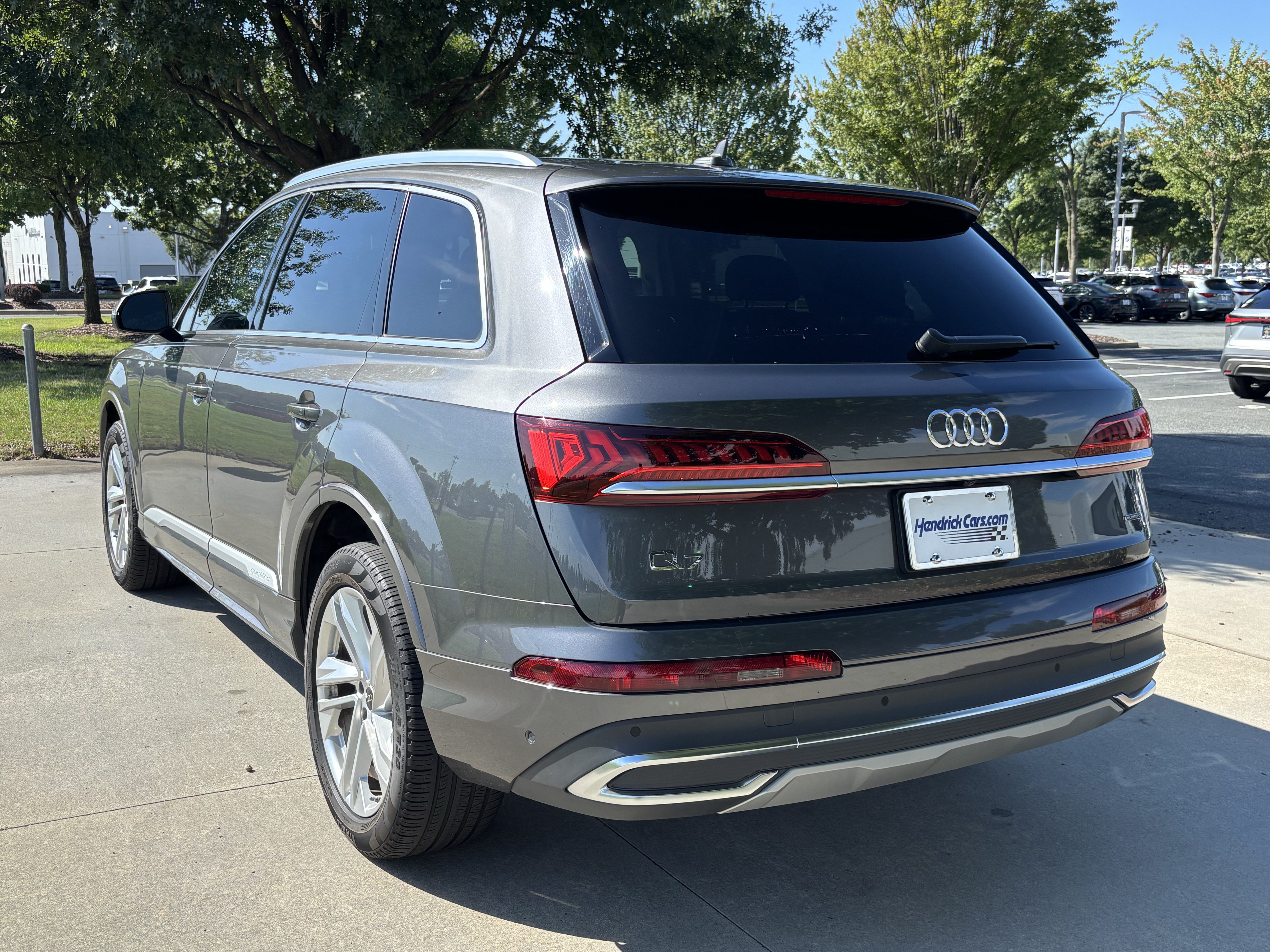 Used 2023 Audi Q7 2.0T Premium Plus w/ Premium Plus Package AWD/4WD image 8