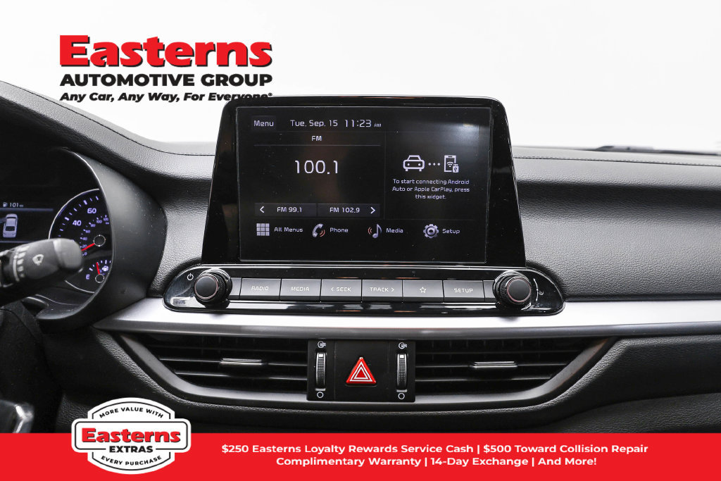 Used 2023 Kia Forte LXS w/ LXS Technology Package FWD image 13