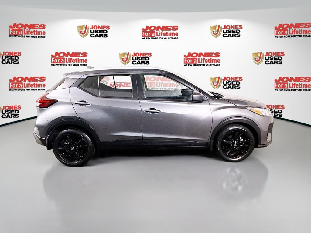 Certified 2021 Nissan Kicks SV FWD image 16