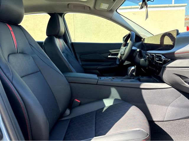New 2026 Nissan Sentra SR w/ SR Premium Package FWD image 10