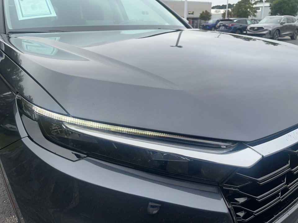 Used 2025 Honda CR-V EX-L image 24