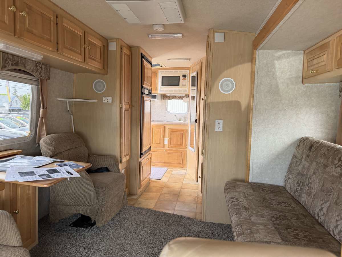 Used 2006 Ford E-450 and Econoline 450 RWD image 23
