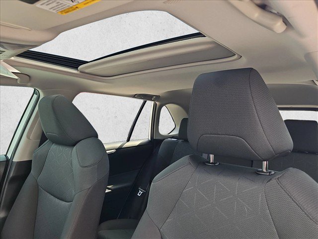 Used 2024 Toyota RAV4 XLE w/ Convenience Package FWD image 15