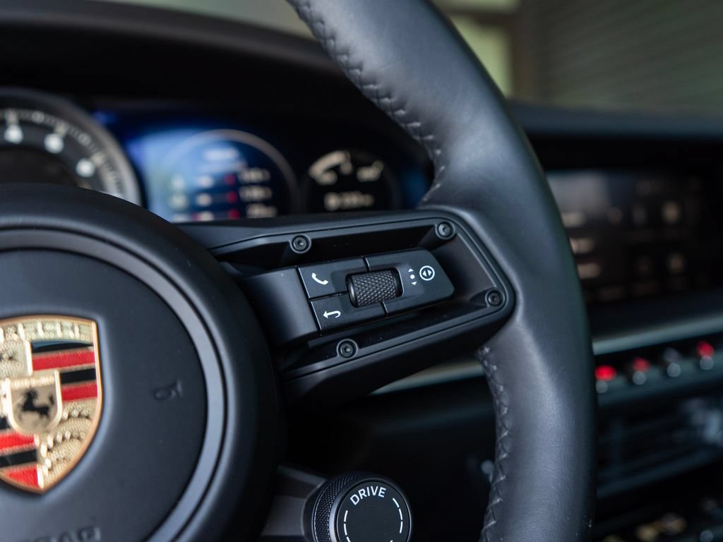 Used 2024 Porsche 911 Carrera S RWD image 21