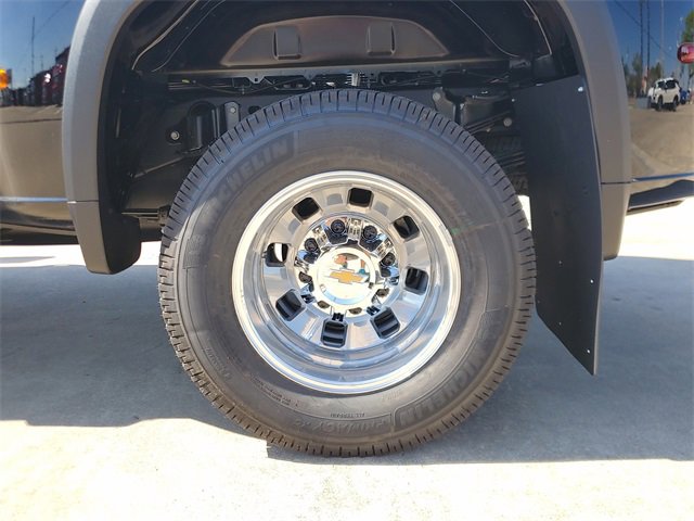 New 2026 Chevrolet Silverado 3500 LTZ w/ LTZ Texas Edition image 9