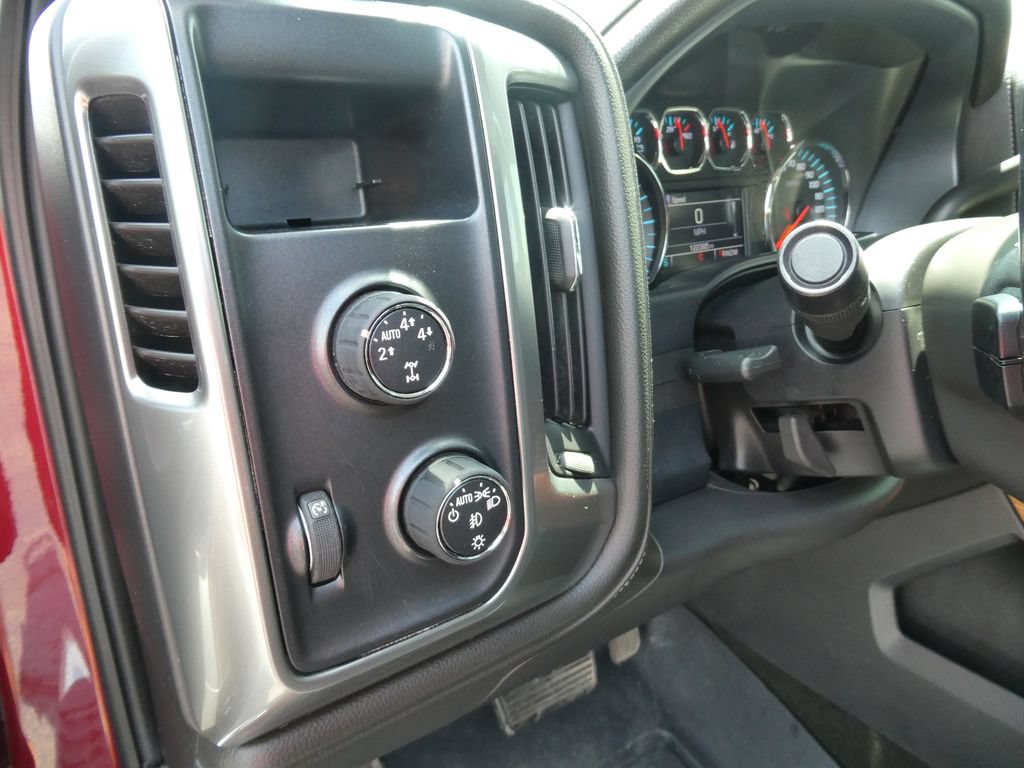 Used 2015 Chevrolet Silverado 1500 LTZ w/ LTZ Plus Package AWD/4WD image 25