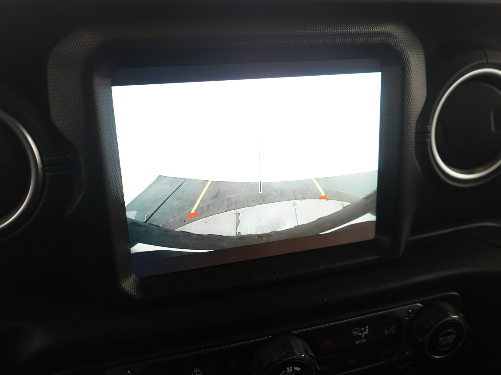 Used 2021 Jeep Wrangler Unlimited Rubicon 4xe w/ Steel Bumper Group image 29