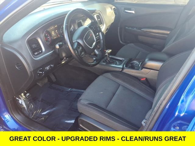 Used 2021 Dodge Charger SXT w/ Blacktop Package image 14