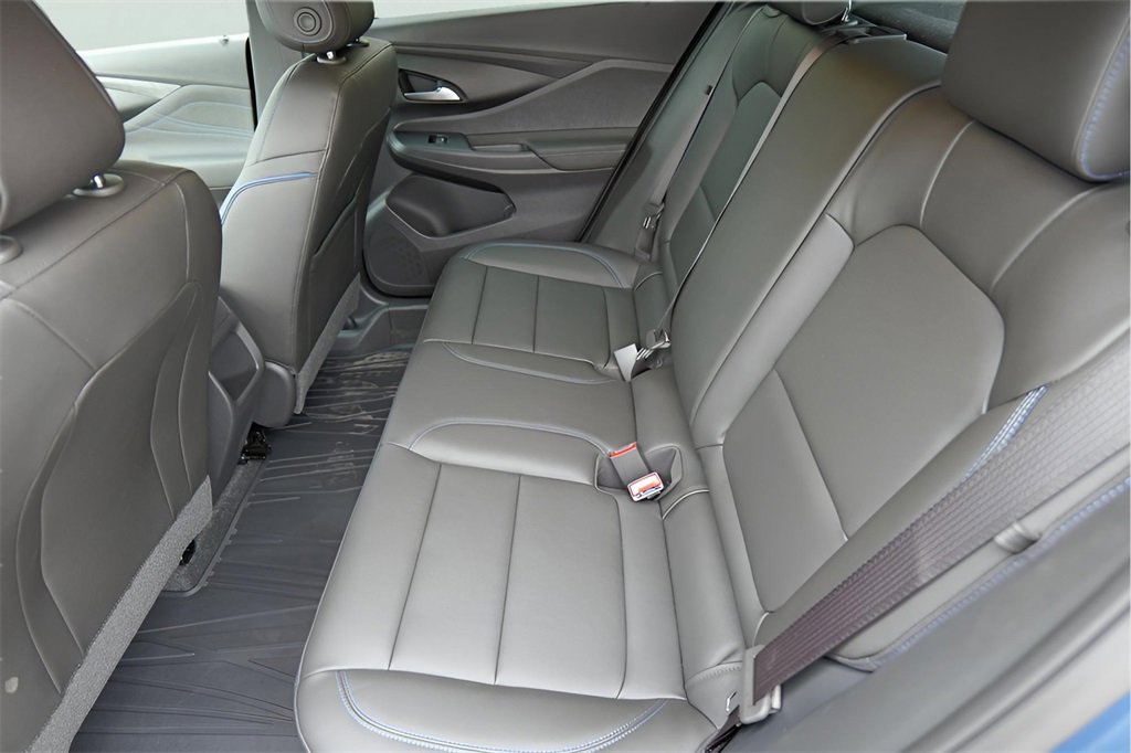 New 2026 Buick Envista Sport Touring w/ Convenience I Package image 23