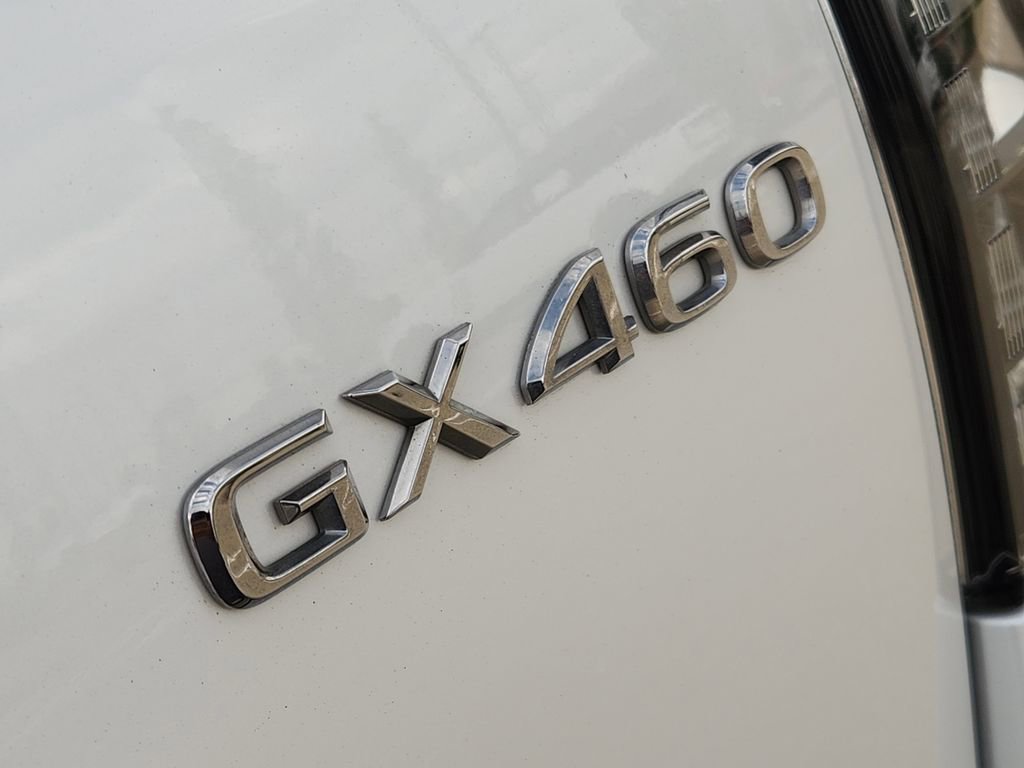Certified 2023 Lexus GX 460 Luxury w/ Sport Design Package AWD/4WD image 12