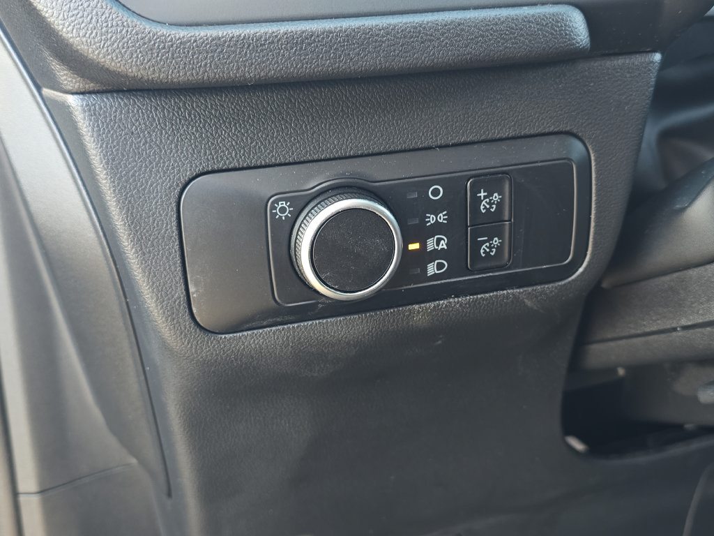 Used 2025 Ford Escape Active FWD image 30
