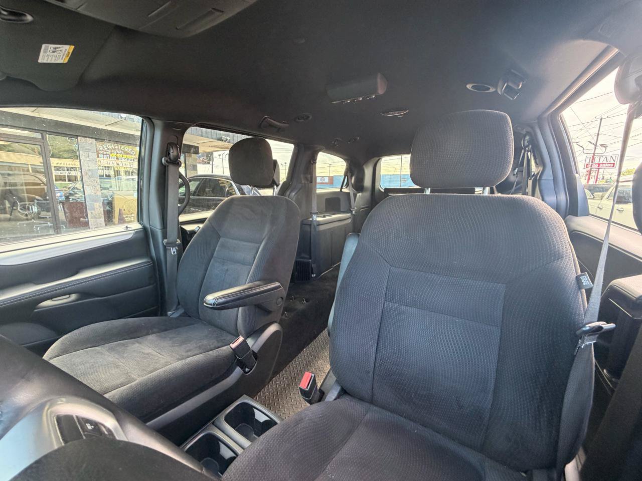 Used 2015 Dodge Grand Caravan SE w/ Quick Order Package 29E SE FWD image 14