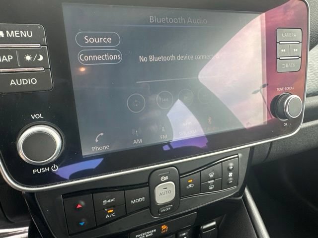 Used 2020 Nissan Leaf SV Plus w/ SV All Weather Package FWD image 17