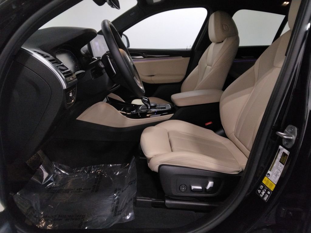 Used 2023 BMW X4 xDrive30i w/ Premium Package image 28