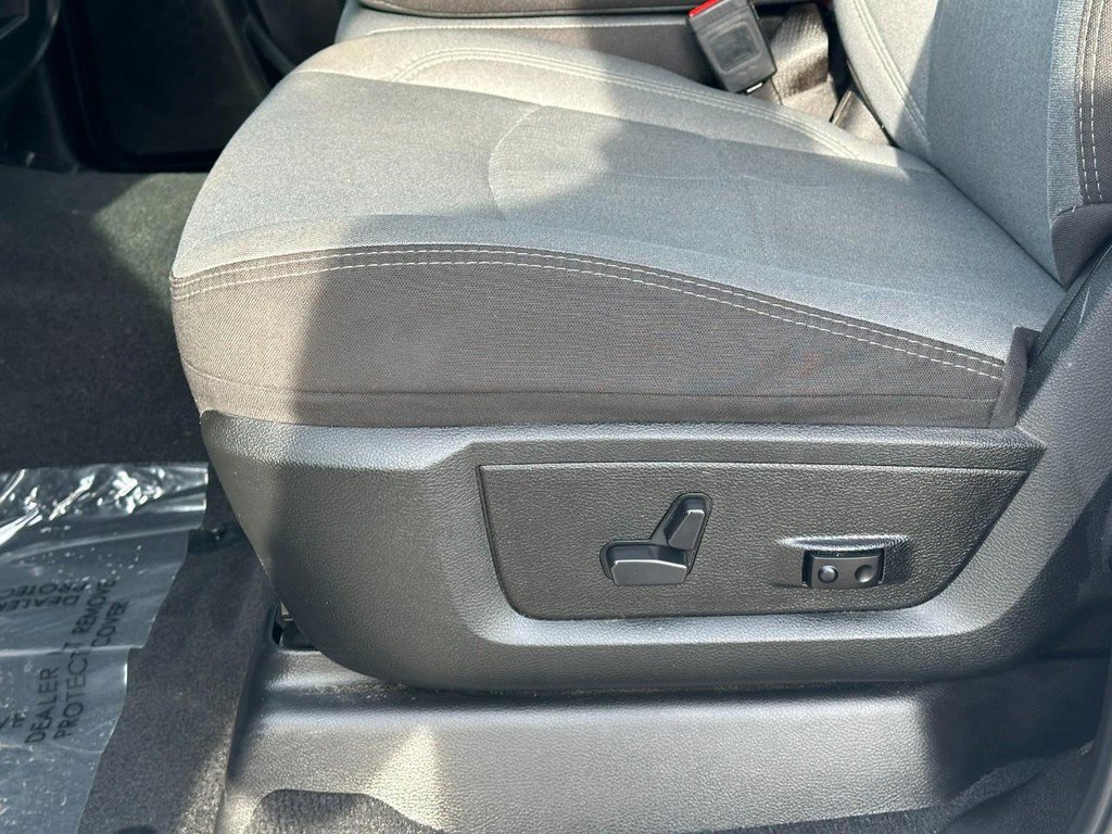 Used 2024 RAM 2500 Big Horn image 17