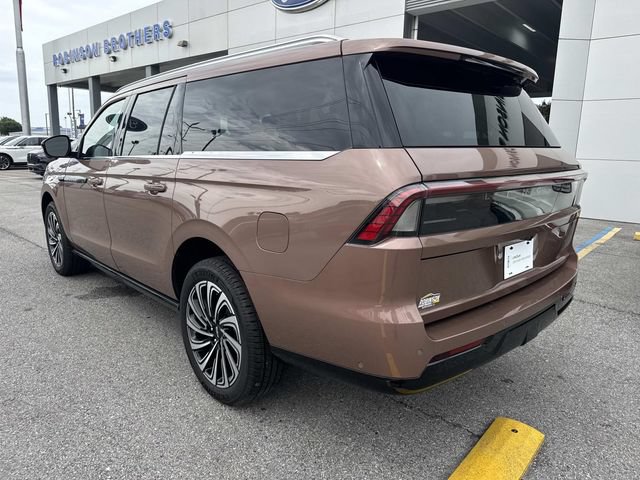 Certified 2026 Lincoln Navigator L Black Label AWD/4WD image 5