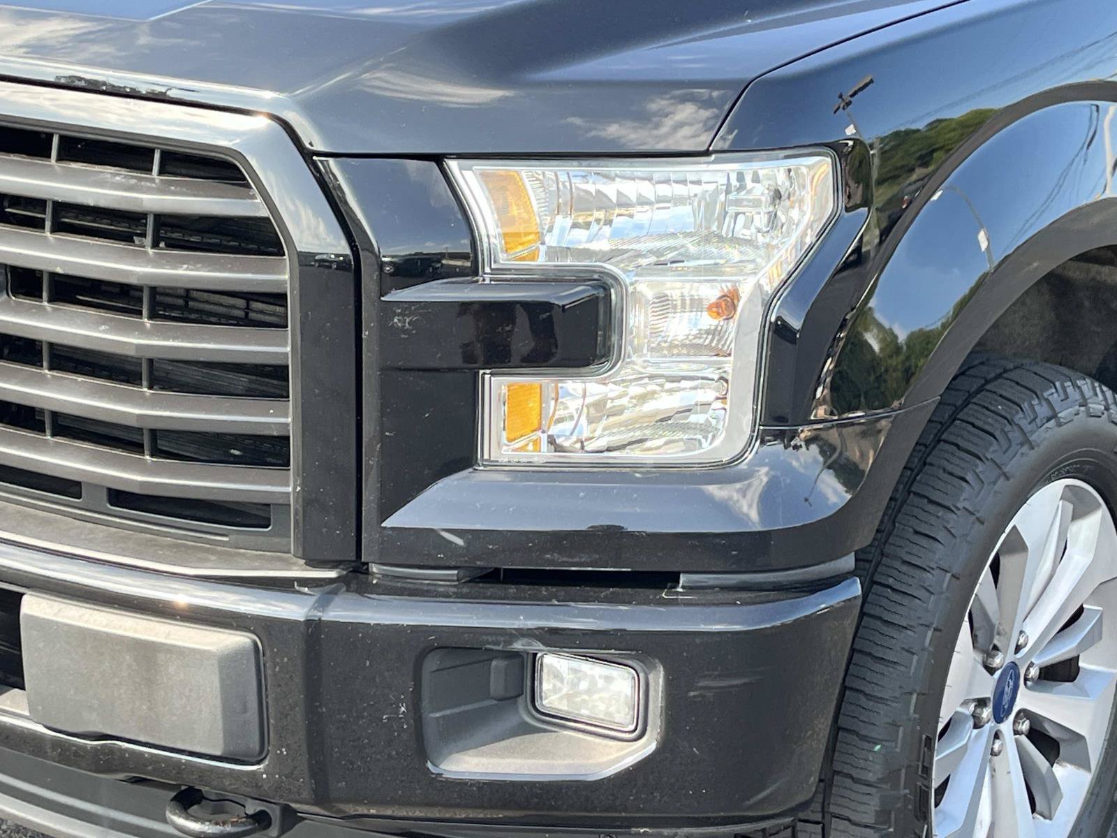 Used 2017 Ford F150 XL w/ Equipment Group 101A Mid AWD/4WD image 11