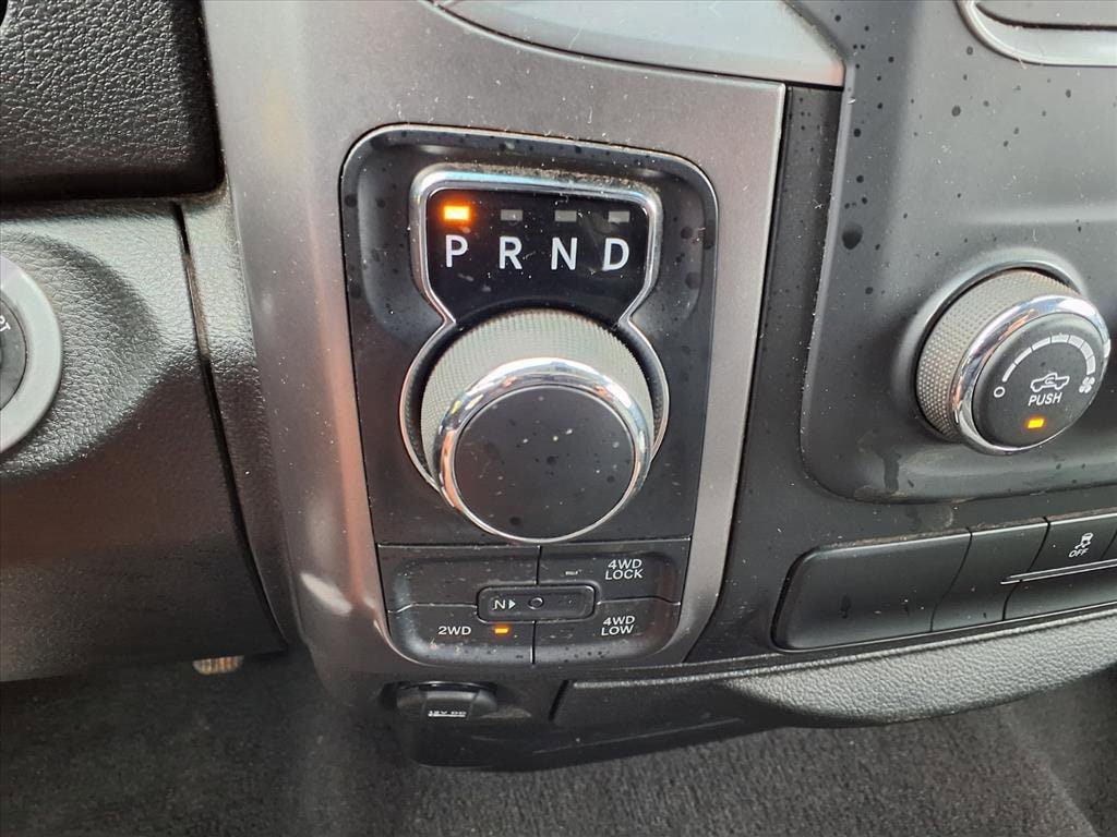 Used 2024 RAM 1500 Classic SLT AWD/4WD image 21