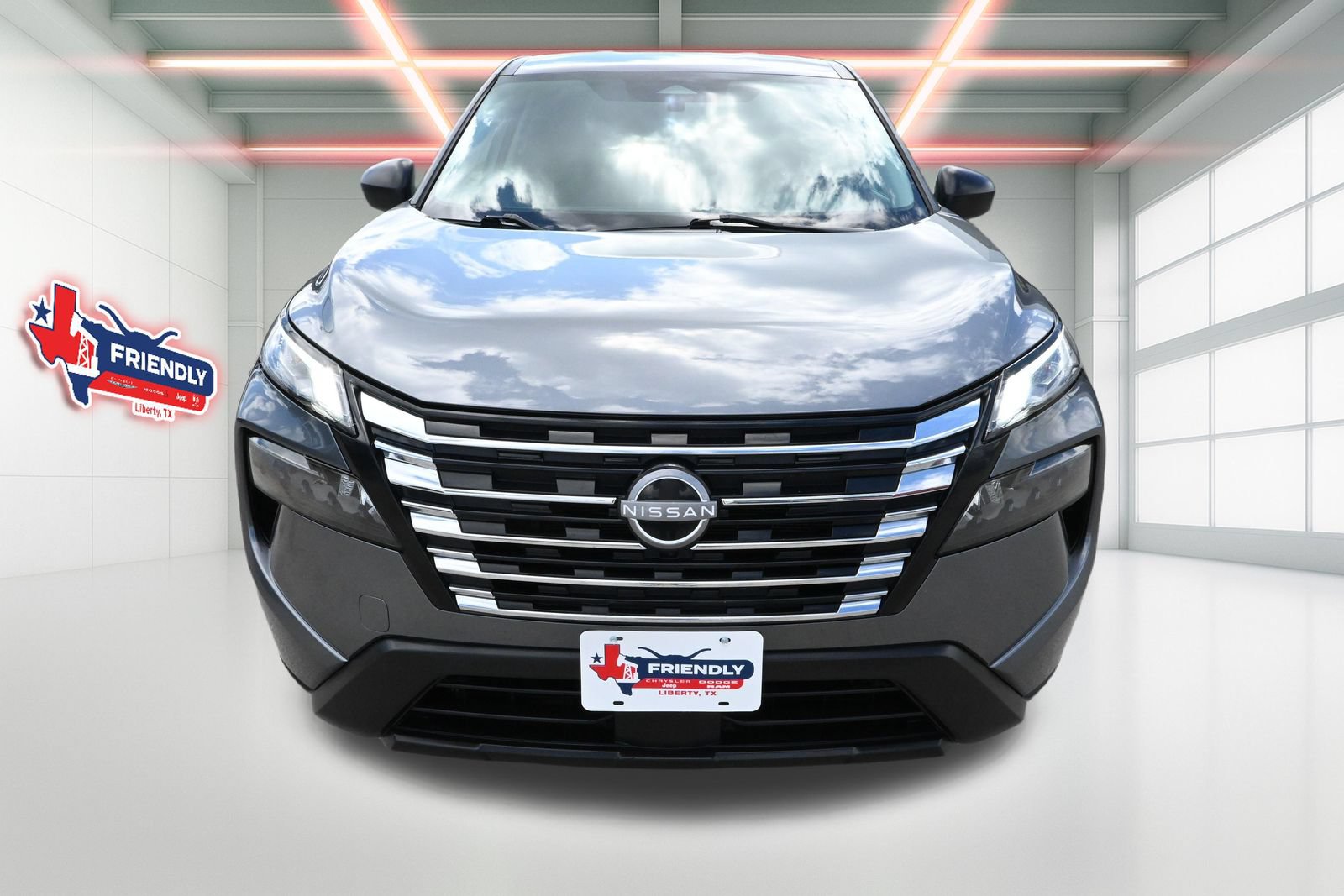 Used 2024 Nissan Rogue S AWD/4WD image 6