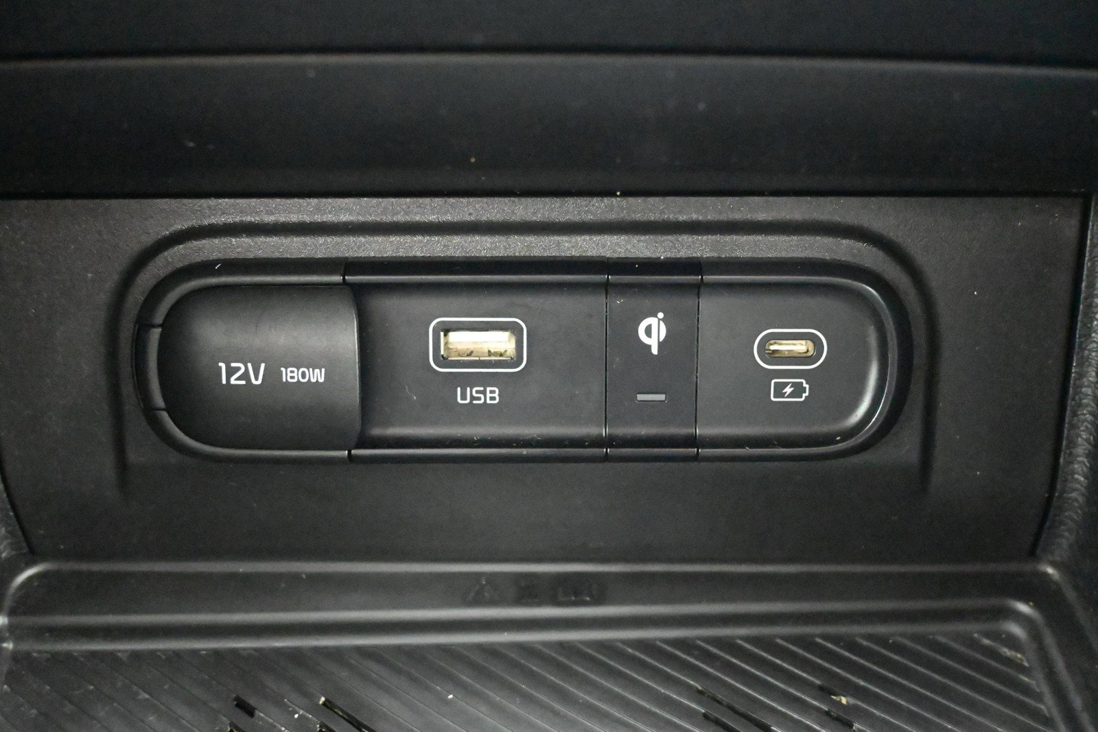Used 2023 Kia Sportage X-Pro AWD/4WD image 18