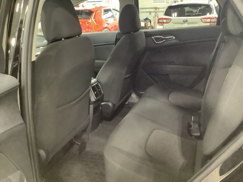 Certified 2023 Kia Sportage LX image 19