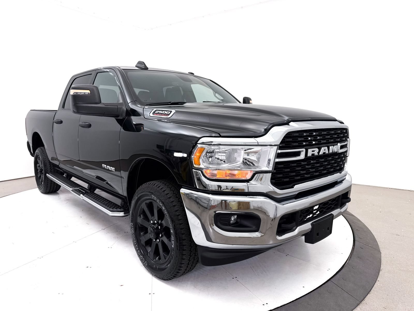 Used 2024 RAM 2500 Big Horn w/ Bed Utility Group AWD/4WD image 9