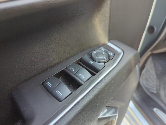 Used 2025 Chevrolet Silverado 1500 LT image 10