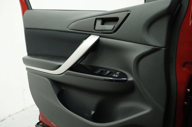 New 2026 Mitsubishi Eclipse Cross LE AWD/4WD image 15