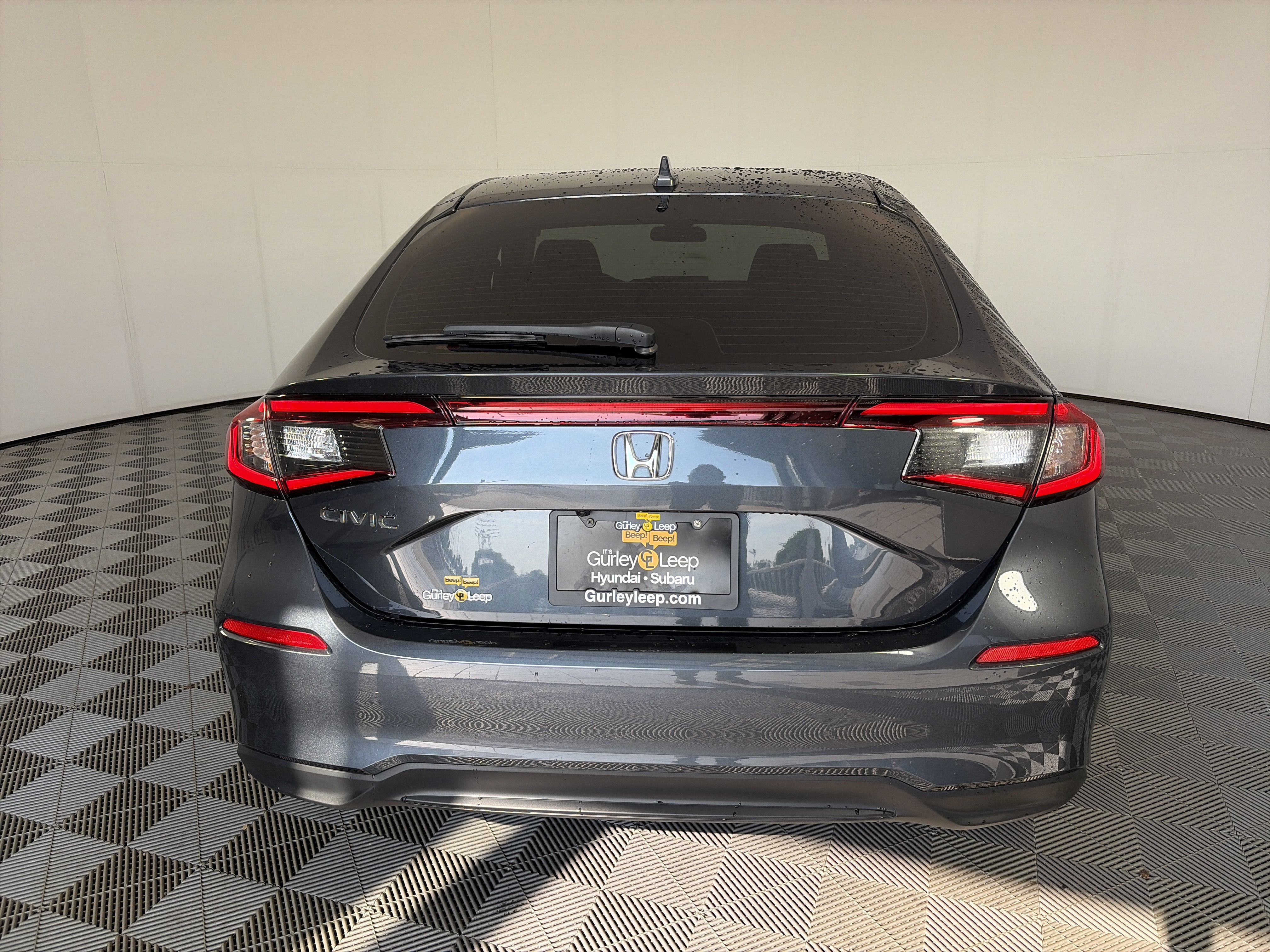 Used 2023 Honda Civic LX image 9