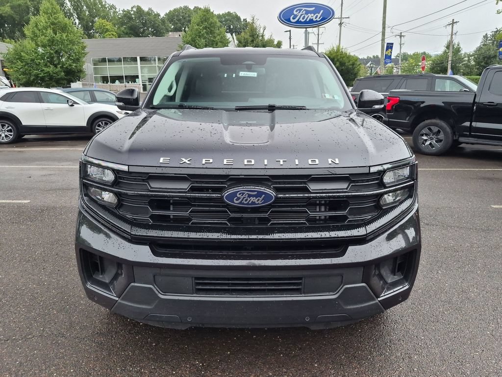 New 2026 Ford Expedition Active AWD/4WD image 2