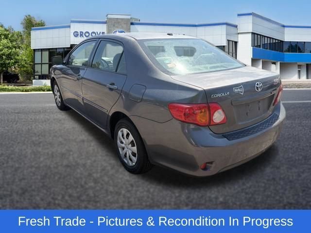 Used 2009 Toyota Corolla LE w/ All Weather Guard Pkg FWD image 3