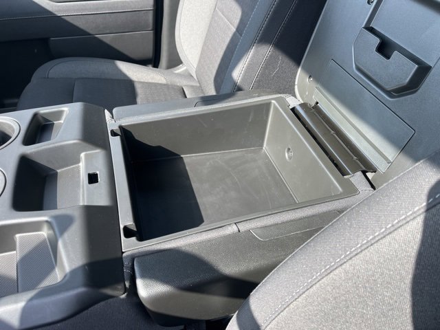 Used 2025 Chevrolet Silverado 1500 LT image 36