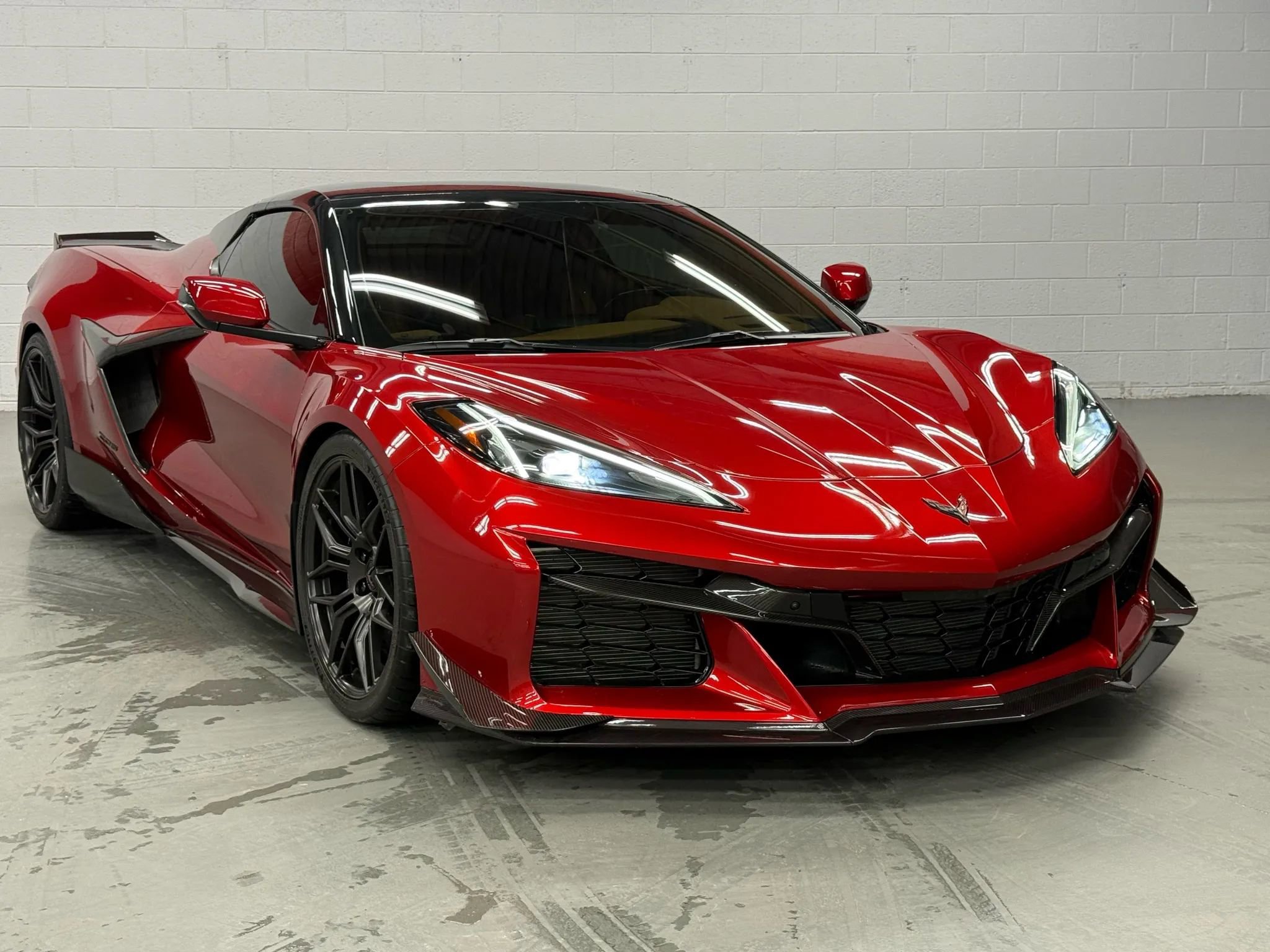 Used 2023 Chevrolet Corvette Z06 w/ Stealth Interior Trim Package image 30