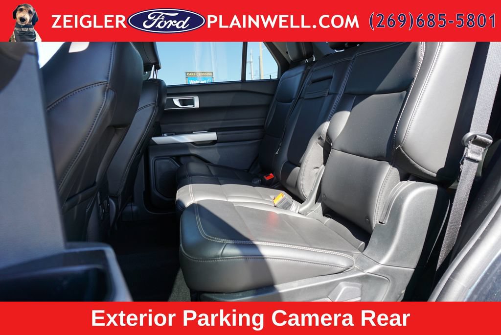 Used 2023 Ford Explorer XLT w/ Equipment Group 202A AWD/4WD image 12