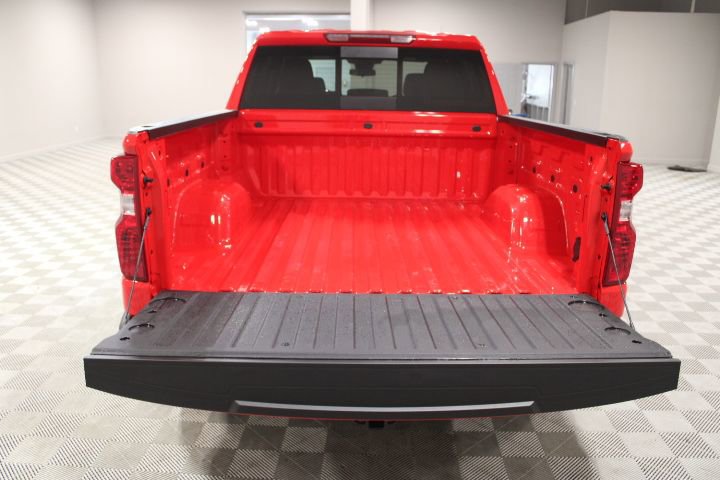 New 2026 Chevrolet Silverado 1500 LT w/ Safety Package AWD/4WD image 13