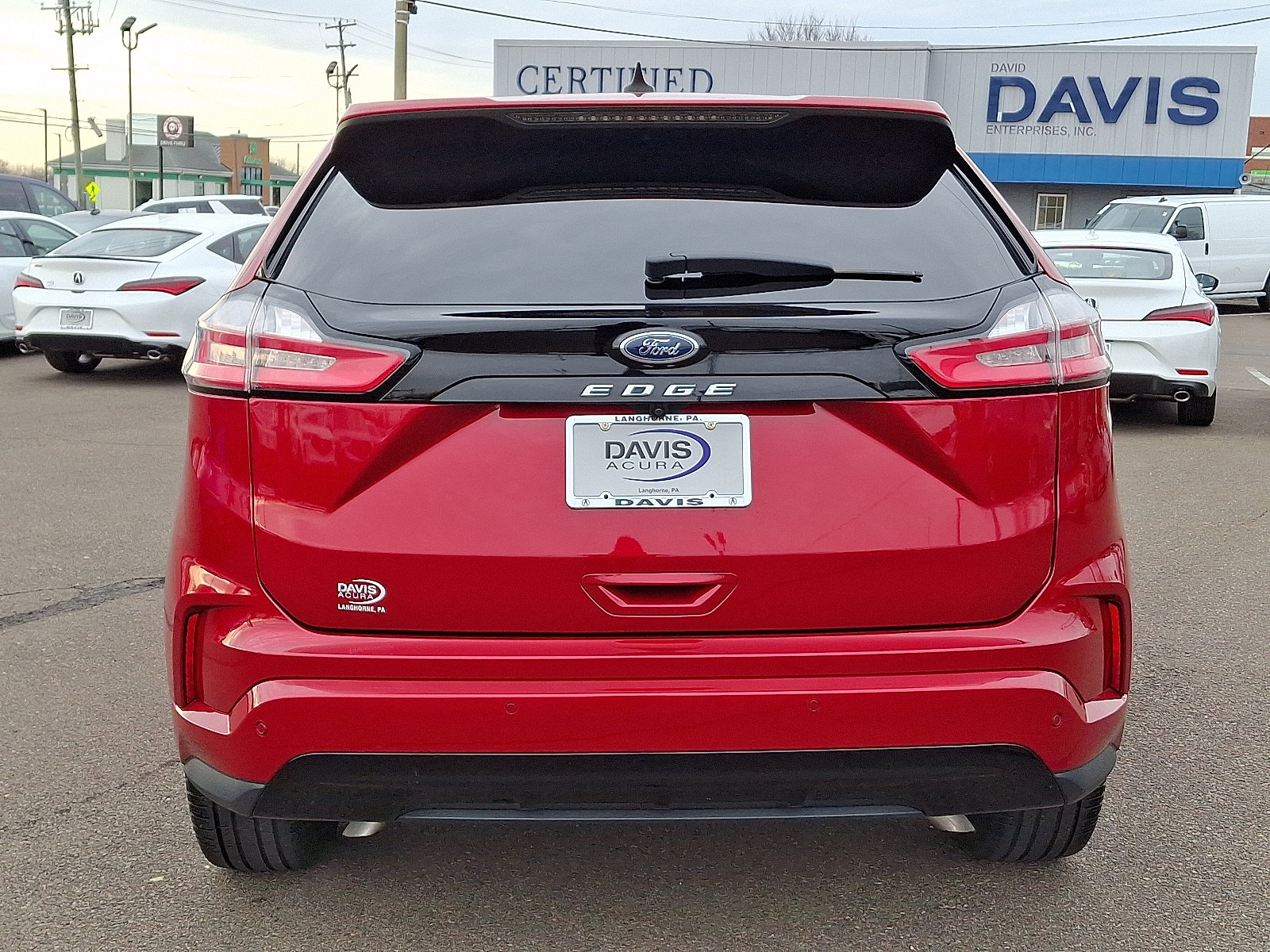 Used 2024 Ford Edge ST-Line w/ Cargo Accessory Package image 5