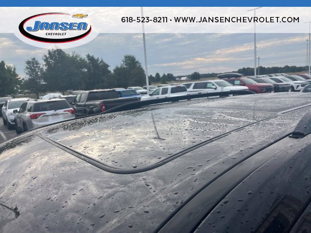 Used 2024 Chevrolet Traverse RS w/ LPO, Floor Liner Package AWD/4WD image 11