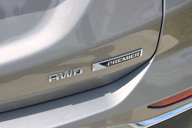 Used 2018 Chevrolet Equinox Premier AWD/4WD image 34