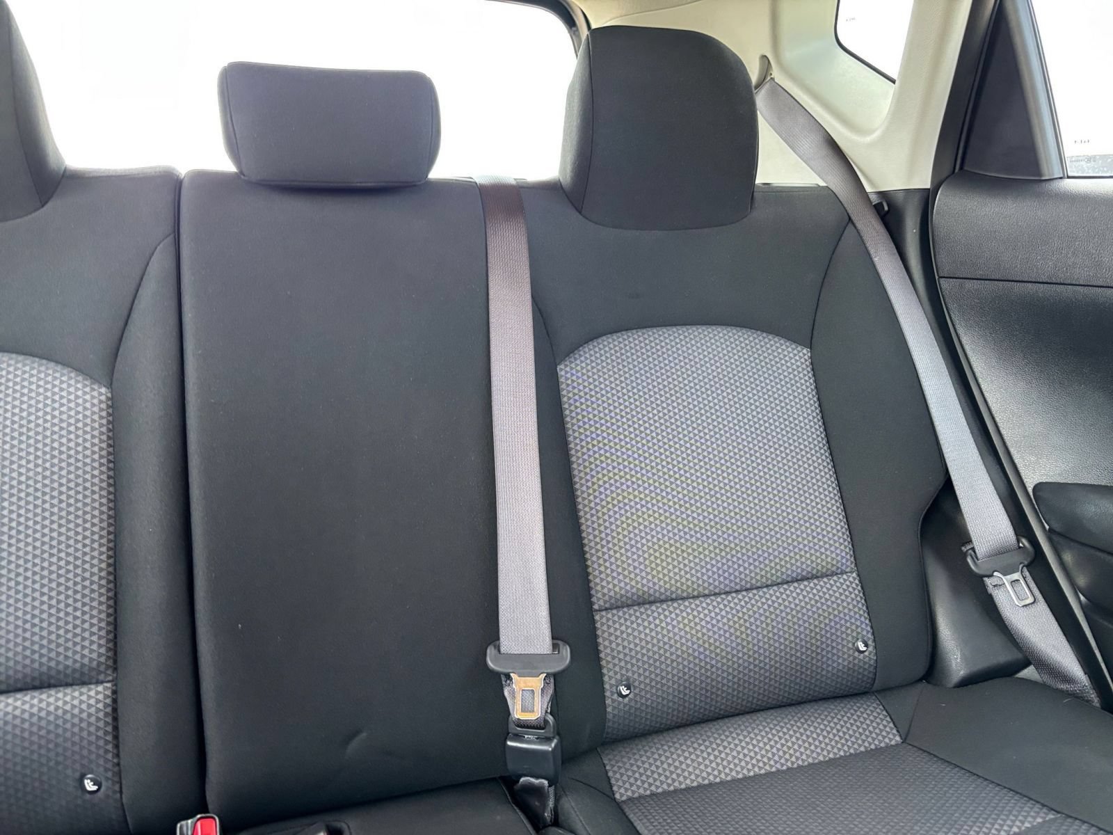 Used 2025 Kia Soul LX w/ LX Technology Package FWD image 34