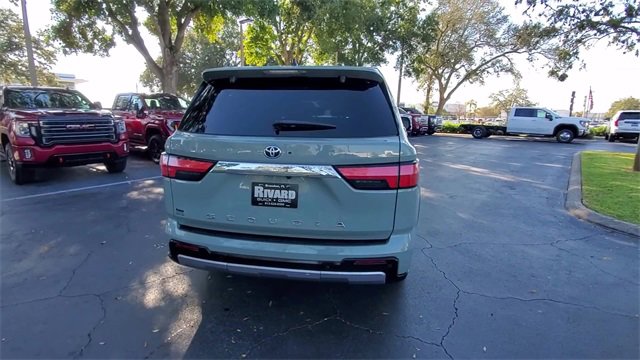 Used 2023 Toyota Sequoia Limited image 7