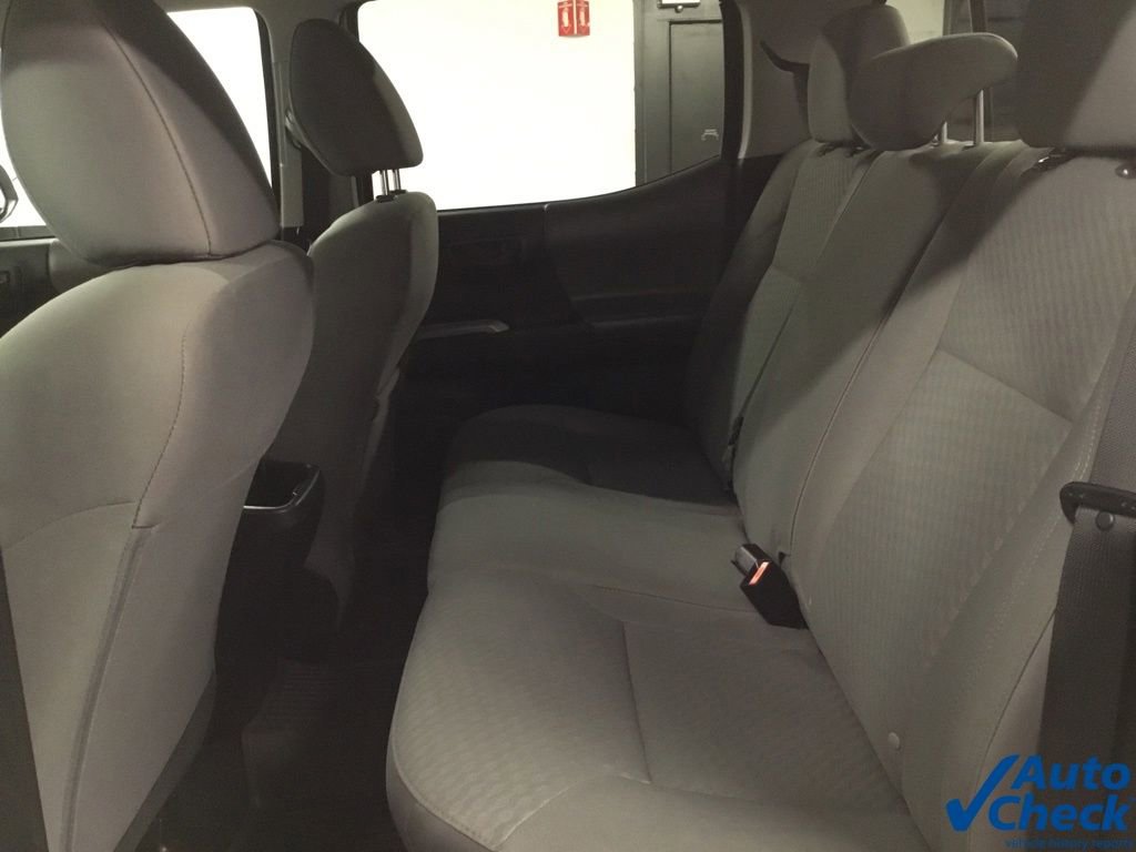 Used 2021 Toyota Tacoma SR5 image 34
