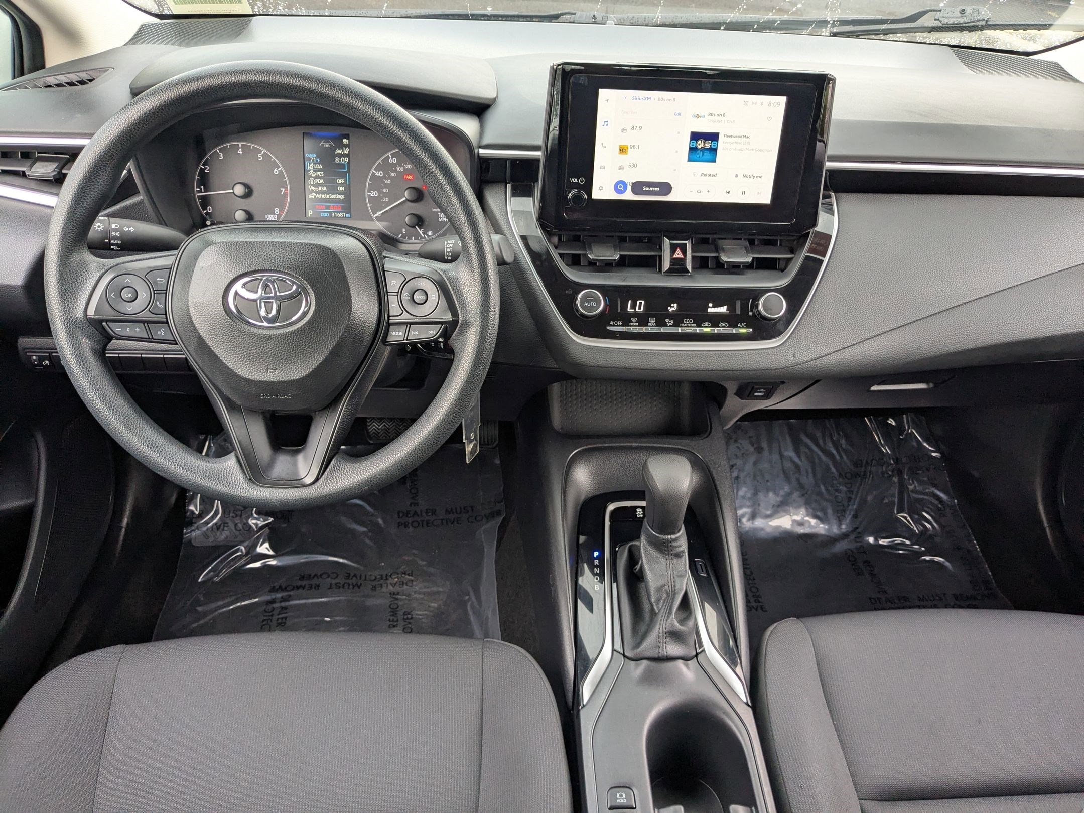Used 2024 Toyota Corolla LE image 14