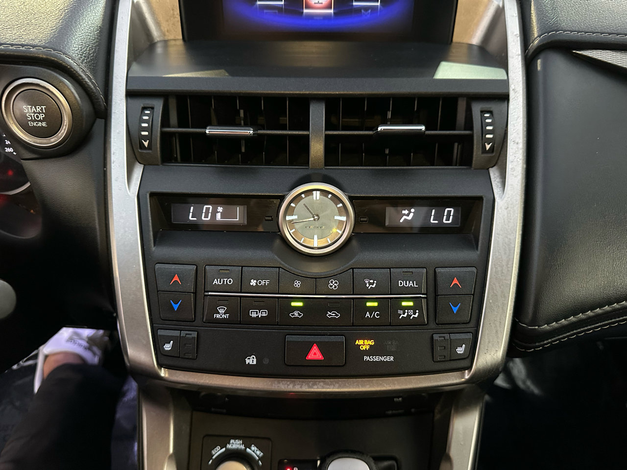 Used 2016 Lexus NX 200t FWD image 53