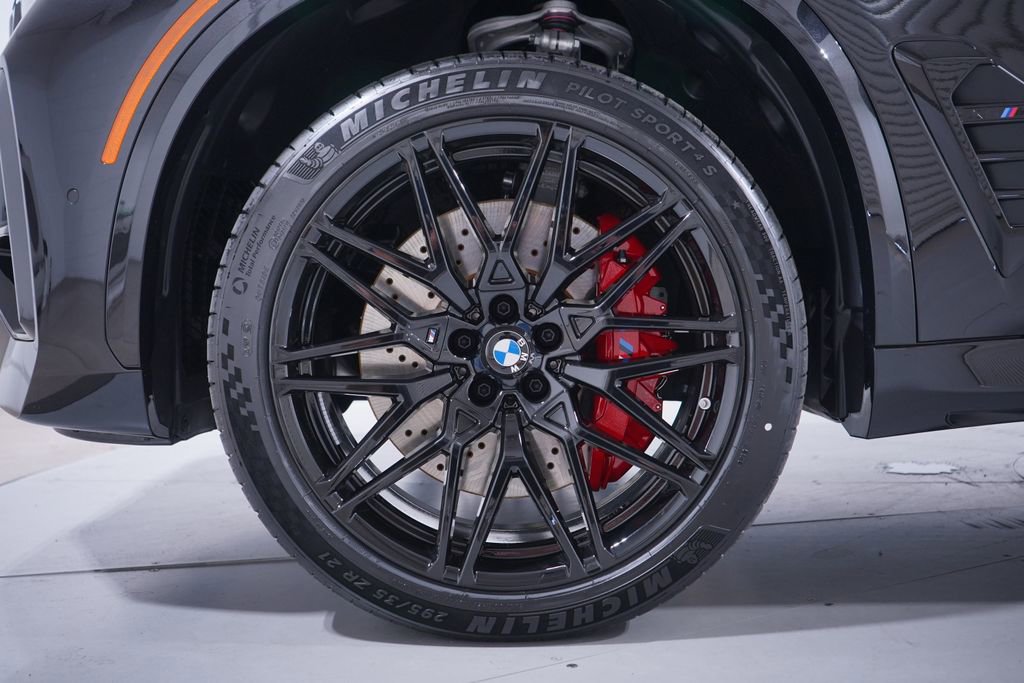 New 2026 BMW X5 M Competition w/ Executive Package image 2