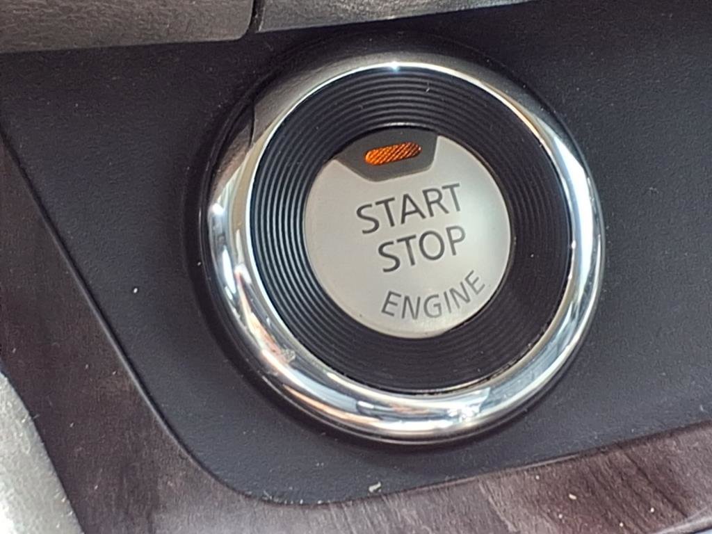 Used 2019 Nissan Murano Platinum image 22