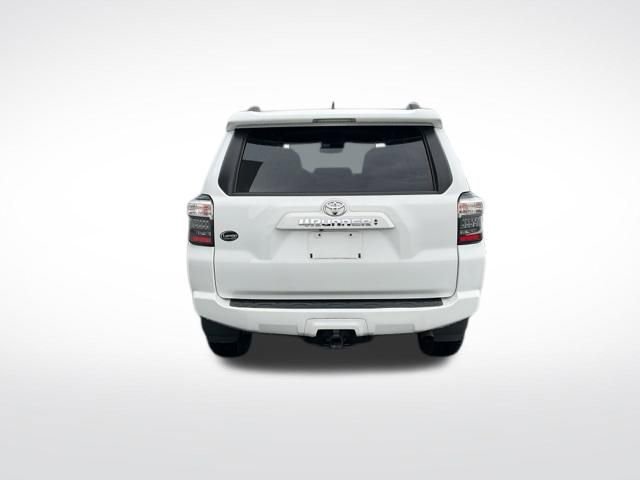 Used 2023 Toyota 4Runner SR5 image 6