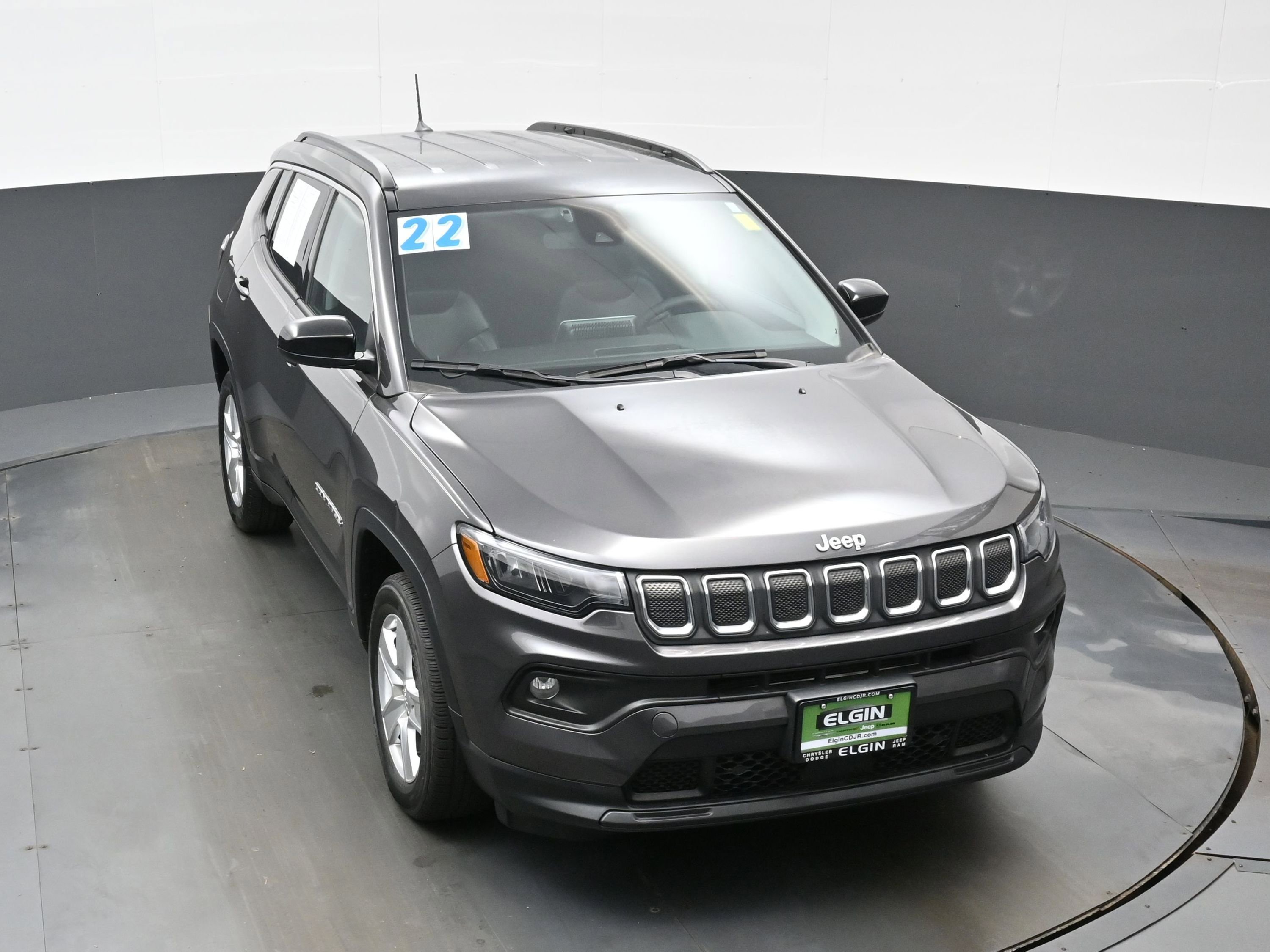 Used 2022 Jeep Compass Latitude image 37