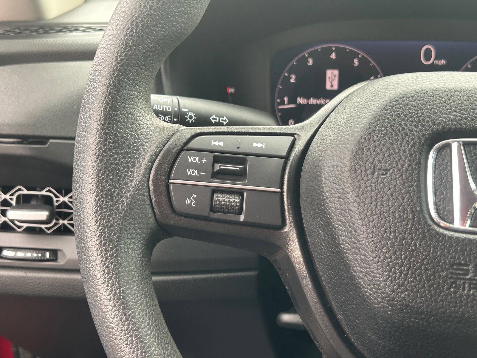 Certified 2024 Honda Accord EX image 24