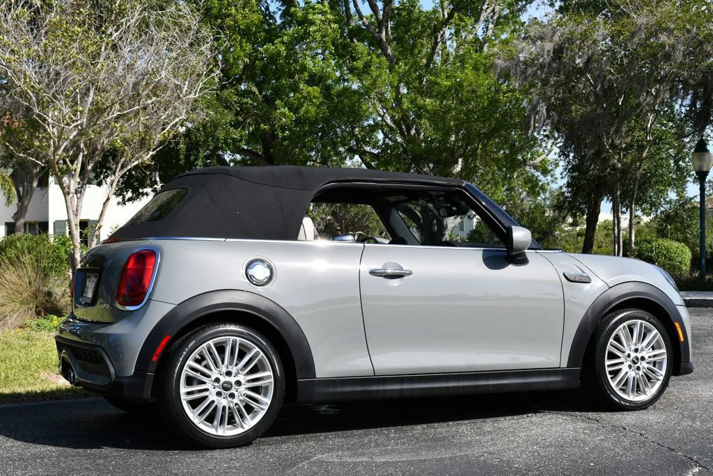 Used 2023 MINI Cooper S w/ Signature Upholstery Package FWD image 39