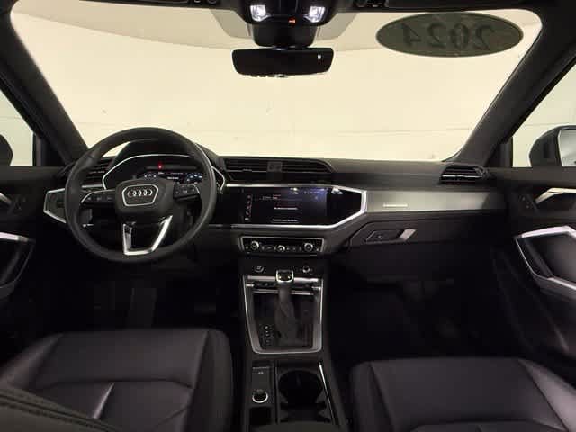 Used 2024 Audi Q3 2.0T Premium AWD/4WD image 15